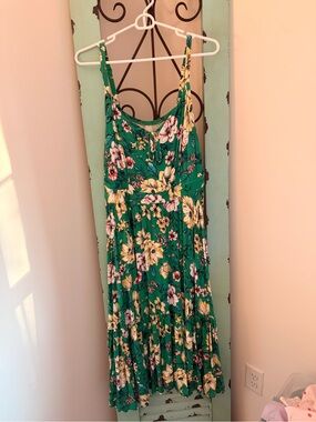 torrid Green Floral Midi Dress with Yellow & White Blooms